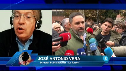 Macarena firma su tumba política tras echarse en los brazos de Évole: Vox respira