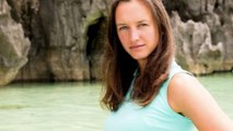 VOICI : Koh-Lanta, le feu sacré : qui est Helena, l'ancienne gymnaste de haut niveau au mental d'acier ?