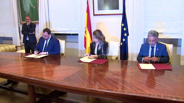 El Gobierno confirma la gratuidad del cercanías en Asturias y Cantabria y comprará más trenes