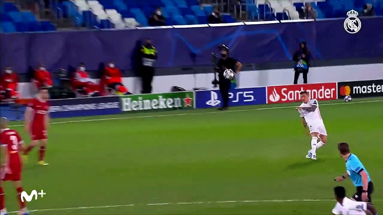 Two-goal hero Vini Jr.! _ Real Madrid 3-1 Liverpool _ HIGHLIGHTS