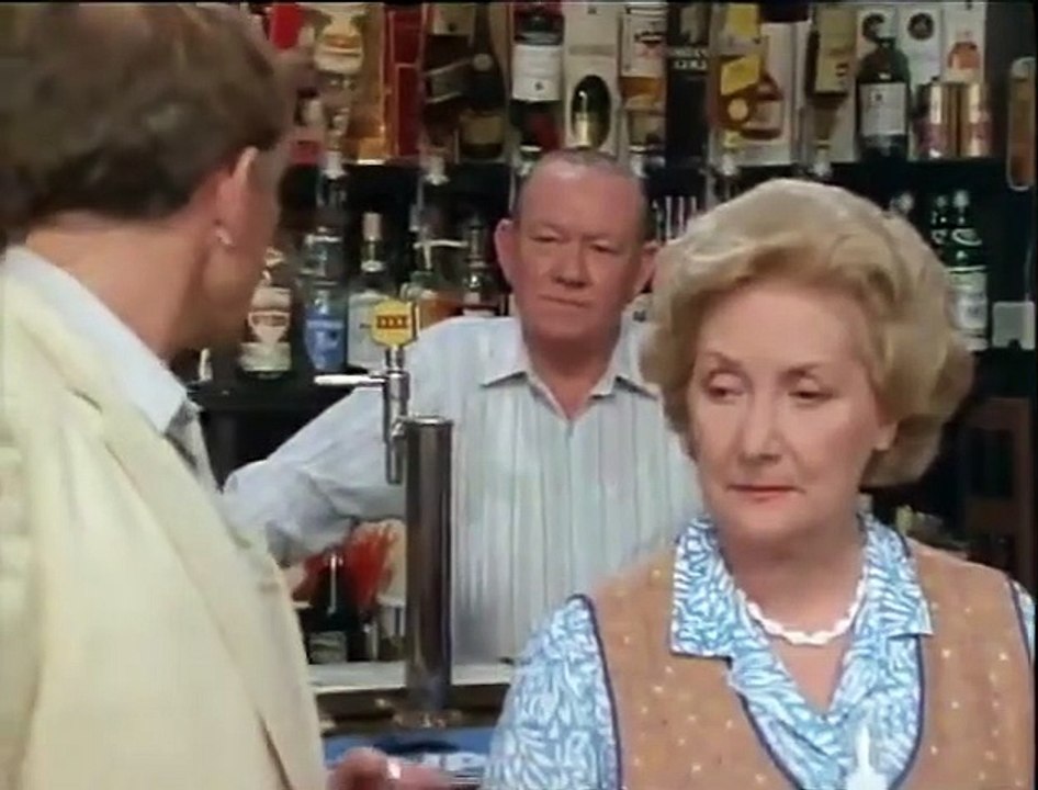 The Flying Doctors - Se3 - Ep07 HD Watch