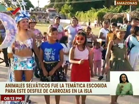 Pueblos indígenas de Amazonas participan en las comparsas y desfile de carrozas de carnaval