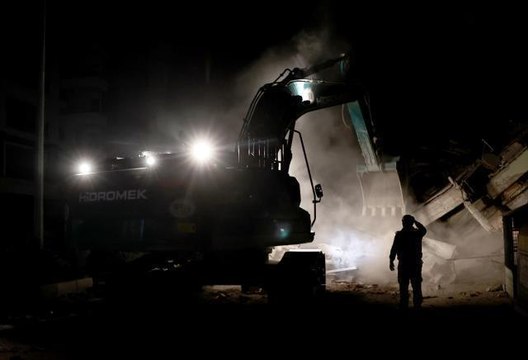 Deprem anı görüntüleri! Hatay deprem anı! Hatay depremi kaç şiddetinde oldu? Hatay depremi kamera kayıtları izle!