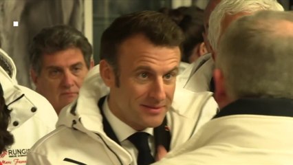 Emmanuel Macron : il faut «travailler un peu plus longtemps»