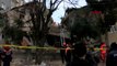 Antakya'da yıkılan evin enkazında arama çalışmaları sürüyor