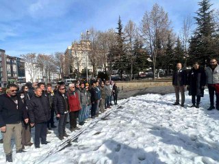 Kapadokya'da rehberler, depremde kaybettikleri meslektaşlarını andı