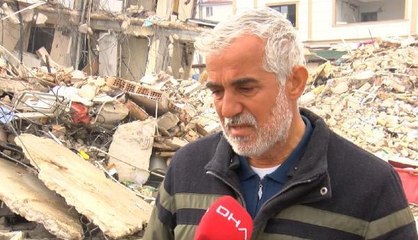 ANTAKYA'DA YARISI ÇÖKEN BİNANIN ÜSTÜNDEKİ 'GÜVERCİN EVİ' SON DEPREMLERLE DE YIKILMADI