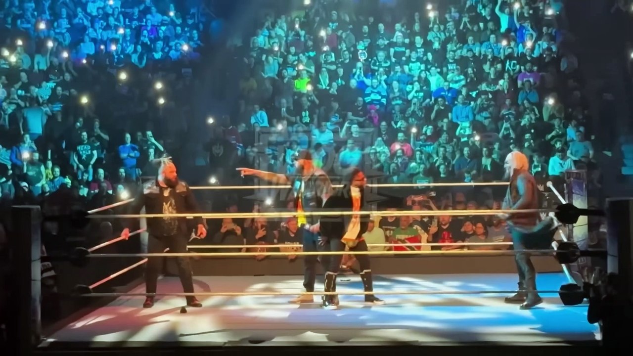 Bray Wyatt challenges Brock Lesnar to match at Wrestlemania - WWE Smackdown 2/17/23