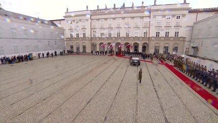 الرئيس البولندي يستقبل نظيره الأميركي في وارسو