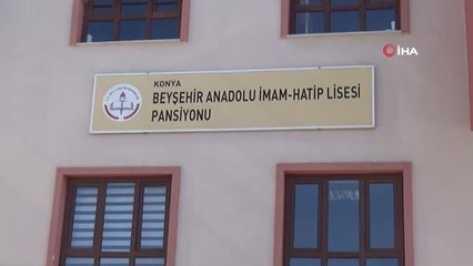 Konya'da yurtlara yerleşen depremzede aileler yaşadıklarını anlattı