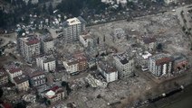 4 büyük deprem, binlerce can kaybı! Yıkımın bir gecede katlandığı Hatay havadan görüntülendi