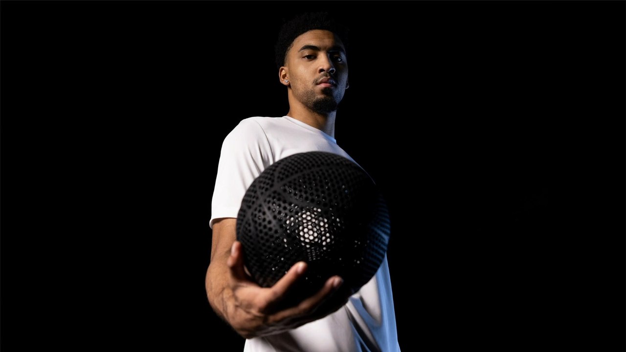 Erster 3D-gedruckter Airless-Basketball der Welt vorgestellt