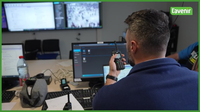 Carnaval de Binche : Dans le poste de commandement de la police