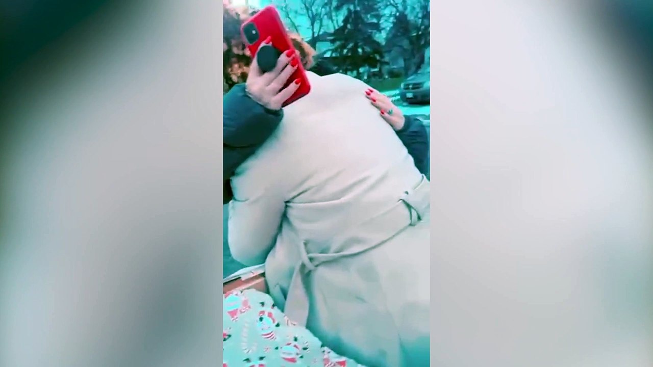 Milton Keynes woman found entire family in Canada - including long-lost mum - after submitting DNA