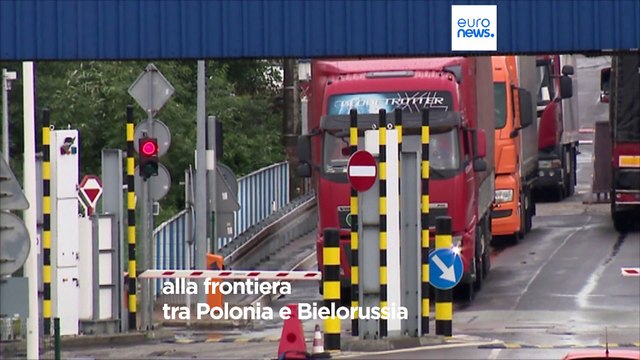 Polonia - Bielorussia, chiuso ai camion l'ultimo valico di frontiera: maxi-code al confine