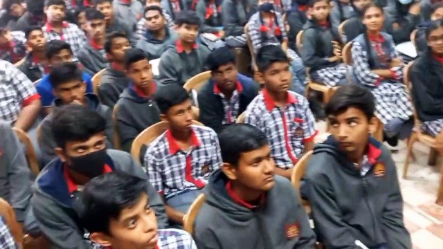 -सेंट्रल स्कूल एसपीएम में हुआ साइबर फ्रॉड-ब्लैकमेलिंग से बचने जागरुकता कार्यक्रम