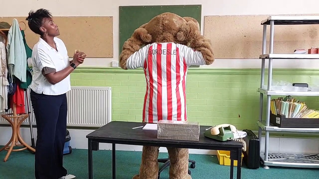 Giant teddy bear Bordesley gets a chance to run Birmingham City Council in new fun theatre show