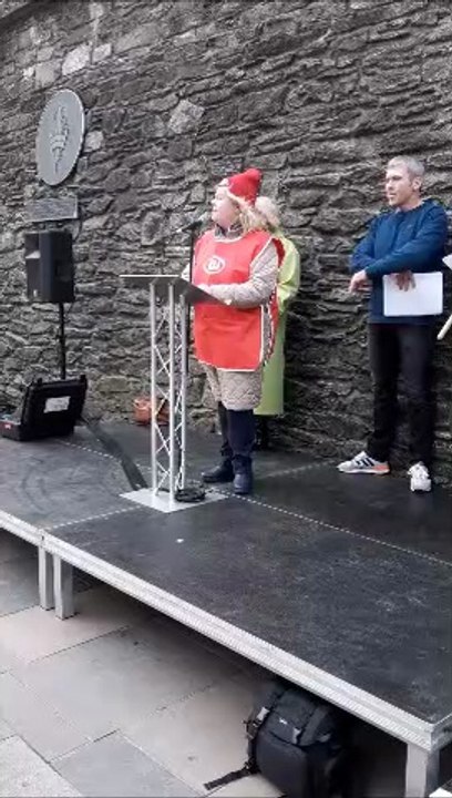 Large turnout at Derry strike rally hears cuts are ‘amputations’ to ‘already bleeding system’  