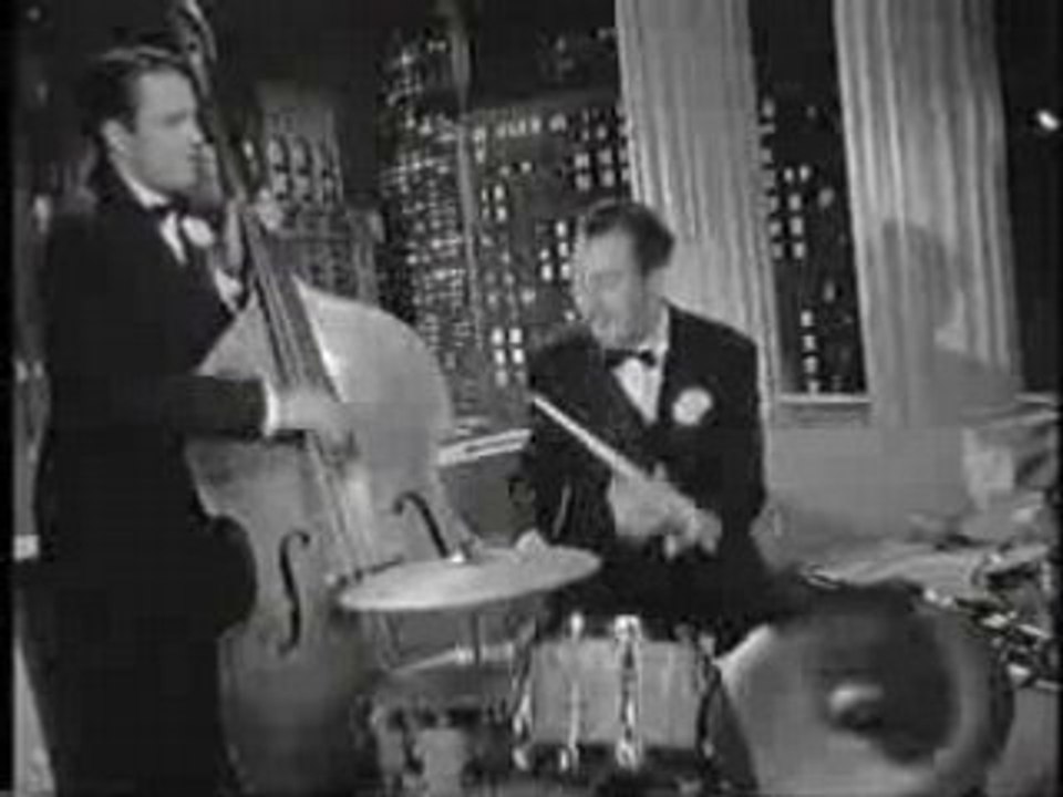 Bob Crosby - Big Noise From Winnetka - 1943