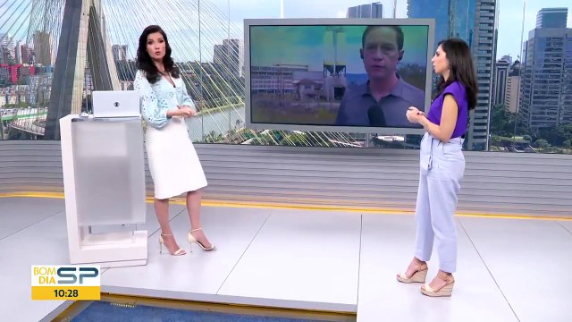 Repórter chora ao relatar ganância em tragédia do litoral paulista