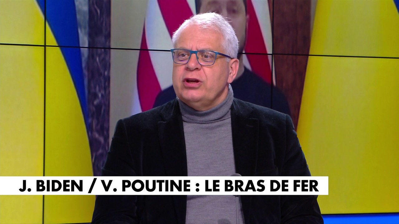 Philippe Doucet : «Quelque chose qui m’a beaucoup frappé dans le discours de Vladimir Poutine, c’est qu’il veut maintenir à la fois les rendez-vous électoraux et  le fait que les Russes vont pouvoir continuer à vivre «normalement»