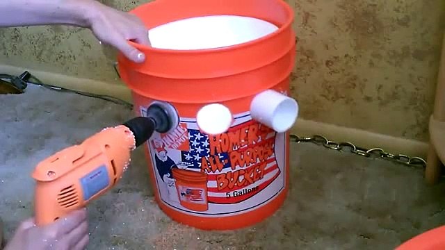 Homemade Air Conditioner DIY - The -5 Gallon Bucket- Air Cooler! DIY- can be solar powered