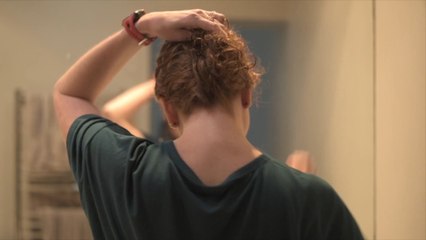 Good News, Claw Clips Are Back—Here are 7 Modern Ways to Wear Them