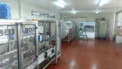 Envasadora  Agua Potable en Bidones Descartables .Nueva Fechadora Laser.Planta Ensenada