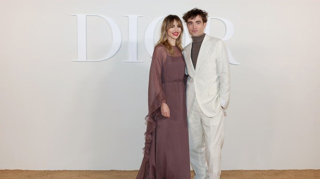 Robert Pattinson & Suki Waterhouse im Elternglück: „Ich kann's kaum erwarten“