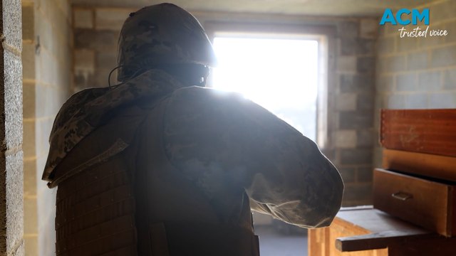 Aussie soldiers share what it's like to train everyday Ukrainians to fight against Russia