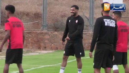 بن عيادة ينتقل إلى مركز أسبيطار بقطر لتلقي العلاج