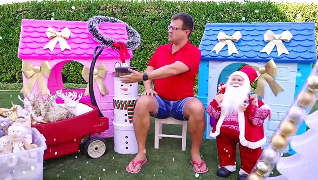 Diana and Roma help mom with the housework