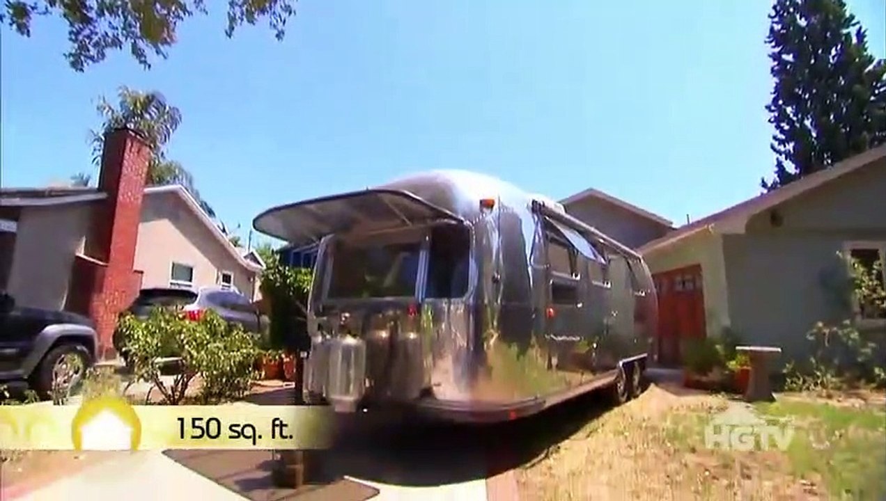 Tiny House Hunters - Se4 - Ep02 - Bohemian Family Goes Tiny HD Watch