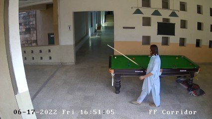 Ronnie type shots 8 Ball pool