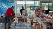 Kahramanmaraş Şehir Hastanesi'nde Sağlıkçılar, Fahiş Fiyatla Ürün Satan Kantine Karşı 'Dayanışma Kantini' Kurdu
