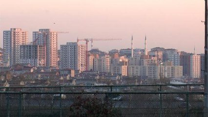 EV SAHİPLERİ VE KİRACILARI İLGİLENDİRİYOR; TAAHHÜDE UYMAYAN MÜTEAHHİDE TAZMİNAT DAVASI AÇILABİLİR