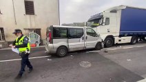 Lucca, incidente in via Romana: sei feriti