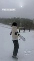 Laeticia Hallyday en vacances au ski avec Joy