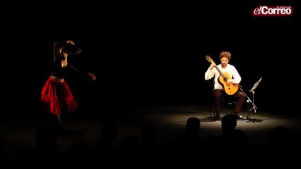 Escuela bolera y guitarra española en el Teatro de la Maestranza