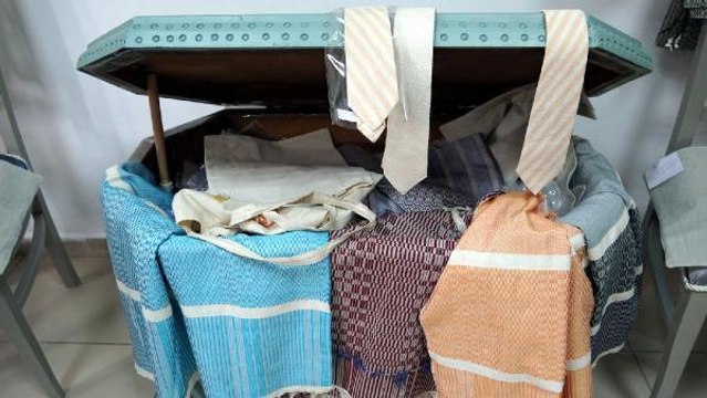 KADINLAR YORGAN, BATTANİYE VE UYKU SETİ ÜRETİP DEPREMZEDELERE GÖNDERİYOR