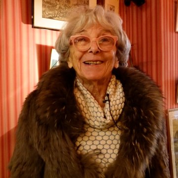 Monique, 96 ans, est antiquaire à Nantes depuis plus de 50 ans
