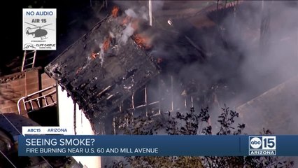 Descargar video: House fire near U.S. 60 and Mill avenue in Tempe