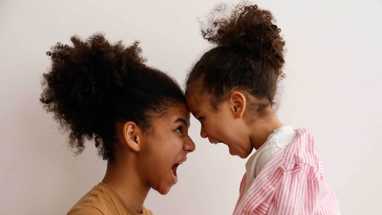 Futterneid unter Geschwistern: Was tun, wenn jeder Krümel verglichen wird?