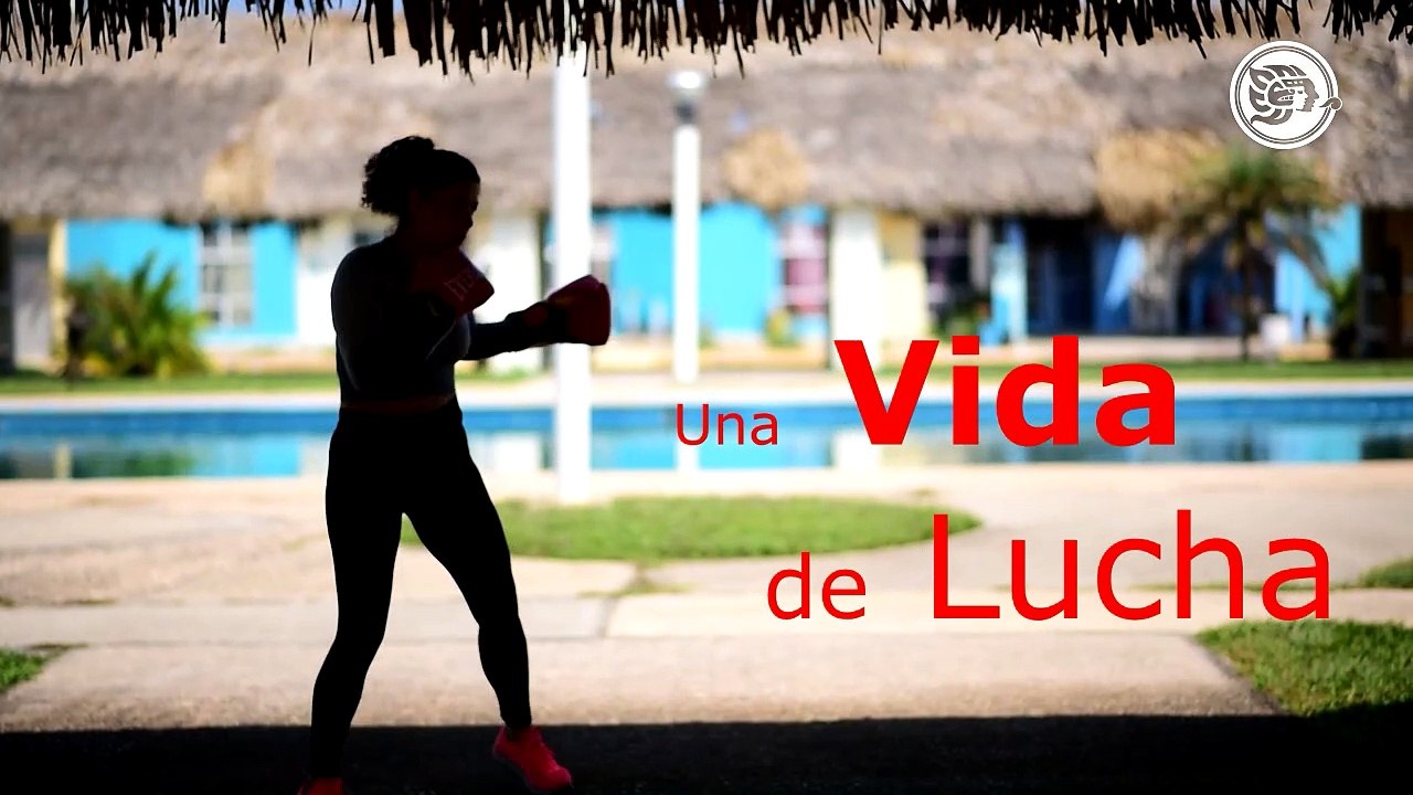 Ana Georgina, una vida apta para serie; boxeando afronta los golpes de la vida