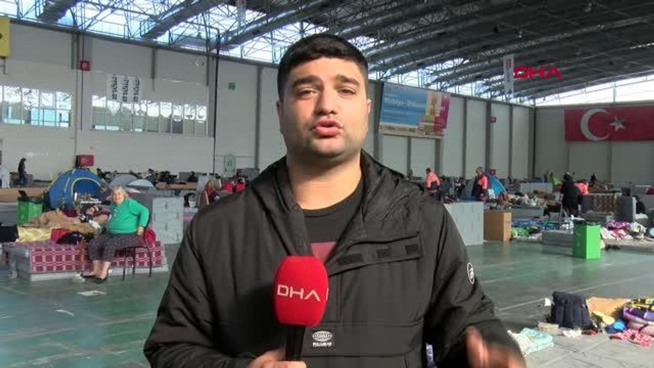 ADANA 'Adana merkezli deprem' tedirginliği yaşayan halk, evlerine dönemiyor