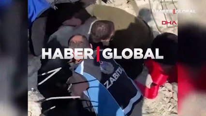 Antakya'da enkaz altında kalan inek, 17'nci günde kurtarıldı