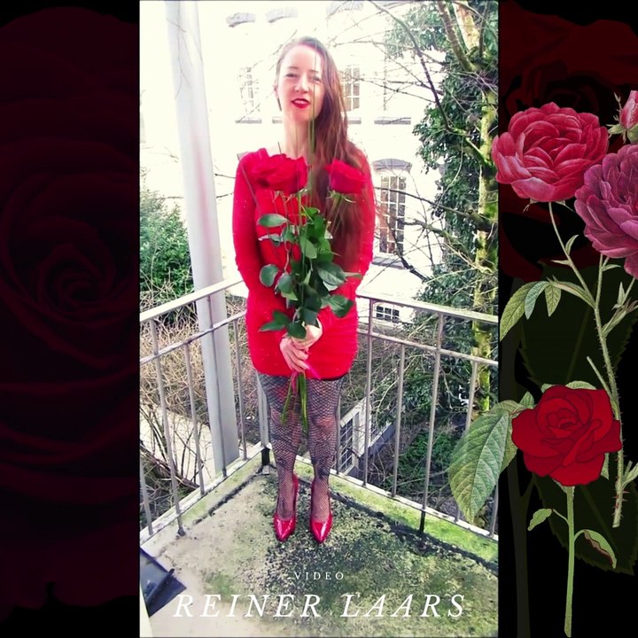 Jenni Mitkovic hat sich in Hamburg verlobt