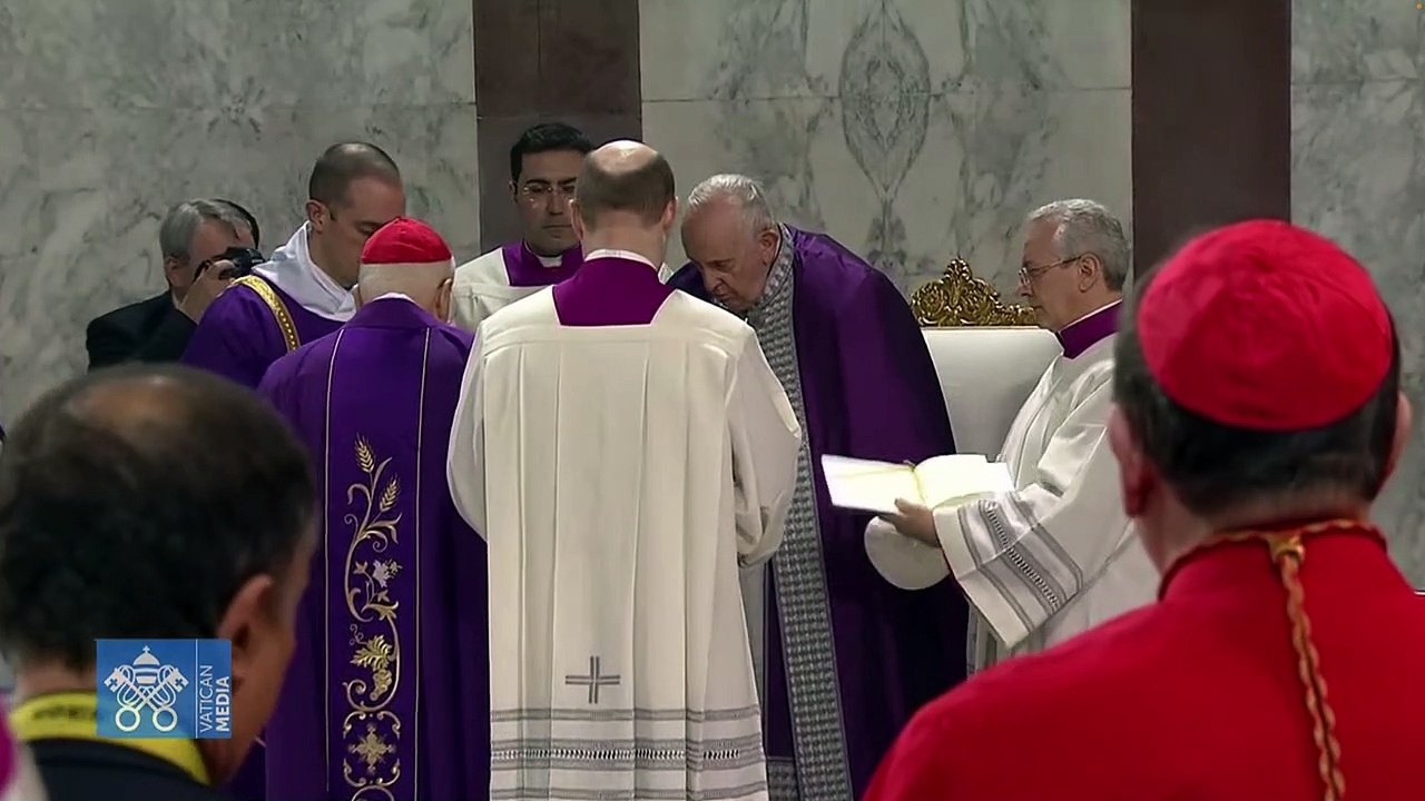 Papa Francesco presiede la liturgia del Mercoledì delle Ceneri - Video