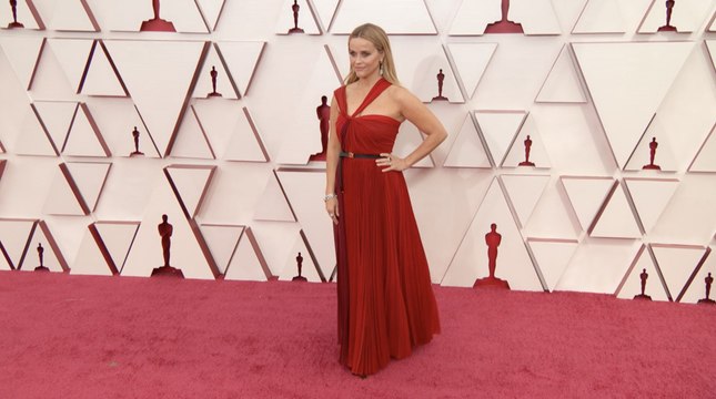 Reese Witherspoon Spilled Some Behind-the-Scenes Tea from Sweet Home Alabama