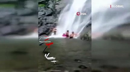 Şelalede yüzden ailenin üzerine toprak kayması sonucu ağaç devrildi: Ölü ve yaralılar var...